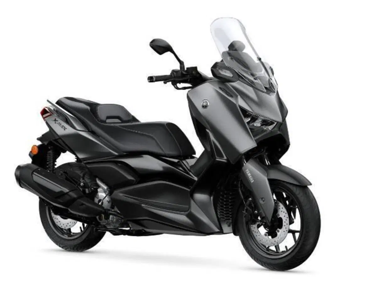 Yamaha X-Max 300 Tech Max (2025 - 26) (2)