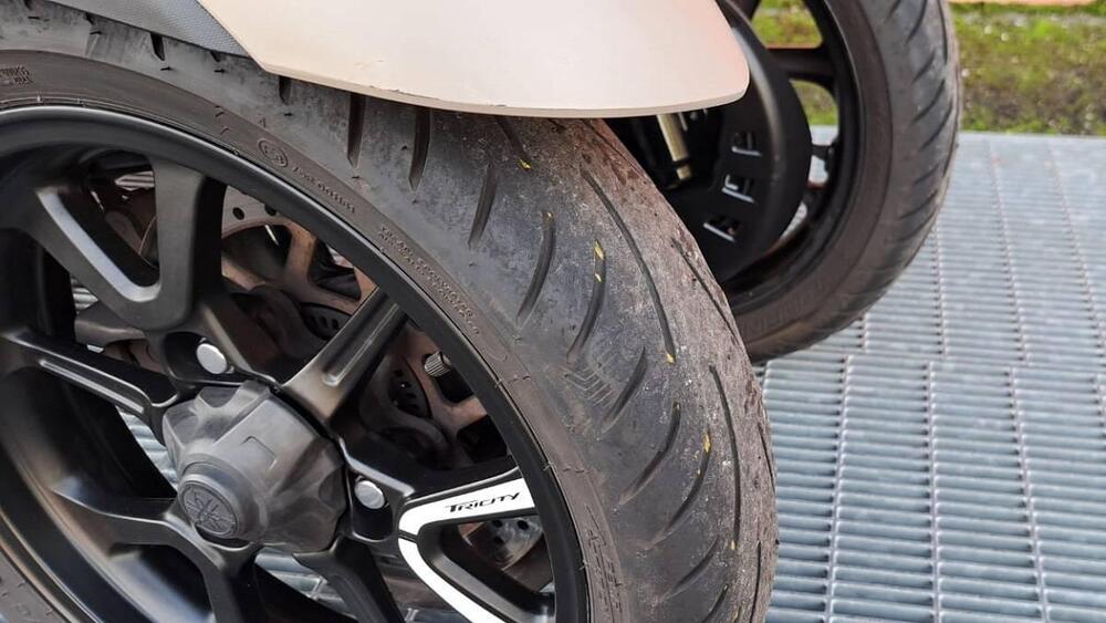 Yamaha Tricity 300 (2021 - 24) (2)