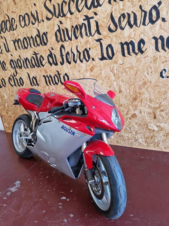 MV Agusta F4 1000 S 1+1 (2004 - 06) (5)