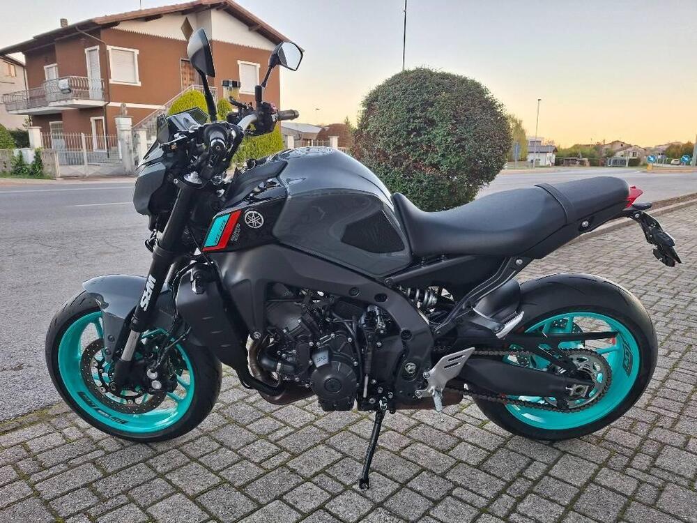 Yamaha MT-09 (2021 - 23) (3)