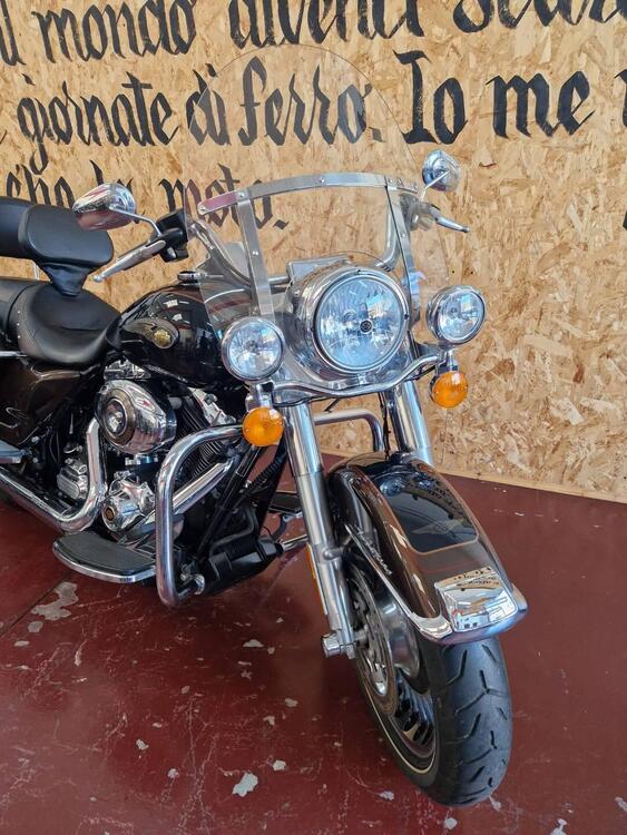 Harley-Davidson 1690 Road King (2013 - 16) - FLHR (5)