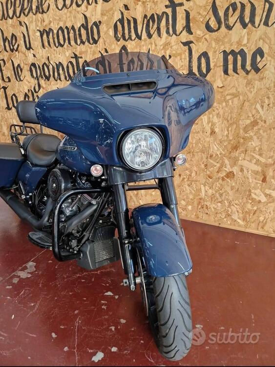 Harley-Davidson 114 Street Glide Special (2019 - 20) - FLHXS (3)