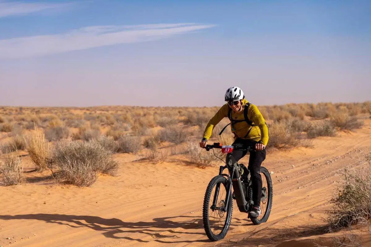 Tembaine Desert Rally 2025, prima tappa: vento contrario e batterie al limite verso Ksar Ghilane (3)