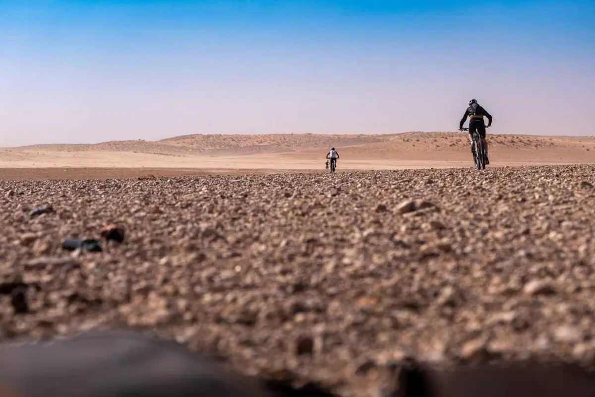 Tembaine Desert Rally 2025, prima tappa: vento contrario e batterie al limite verso Ksar Ghilane (10)