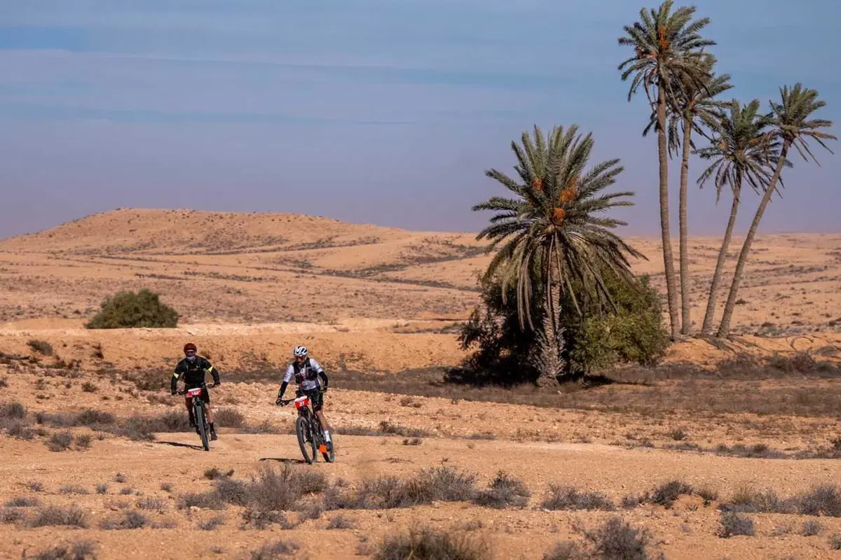 Tembaine Desert Rally 2025, prima tappa: vento contrario e batterie al limite verso Ksar Ghilane (16)