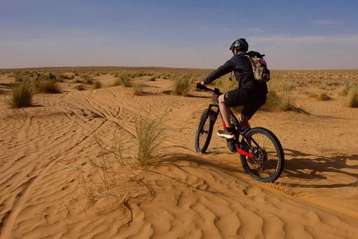 Tembaine Desert Rally 2025, prima tappa: vento contrario e batterie al limite verso Ksar Ghilane (34)