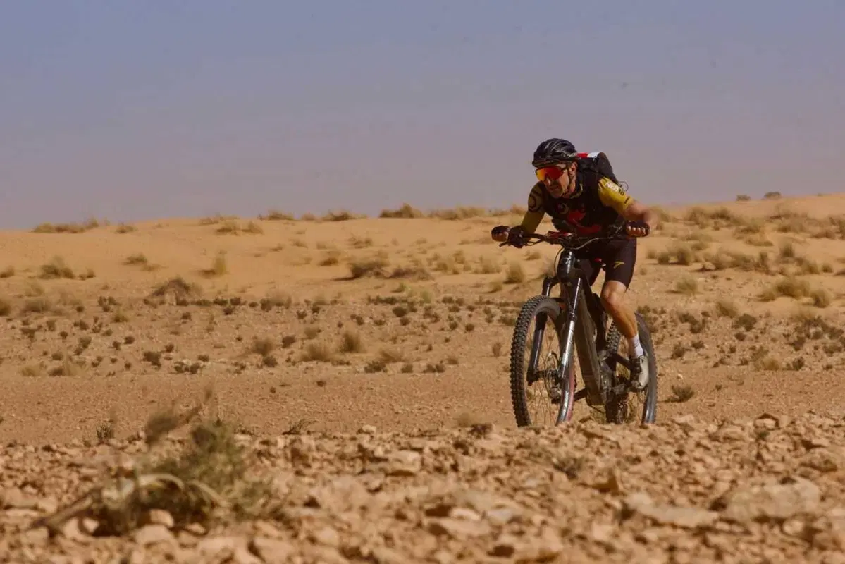 Tembaine Desert Rally 2025, prima tappa: vento contrario e batterie al limite verso Ksar Ghilane (53)