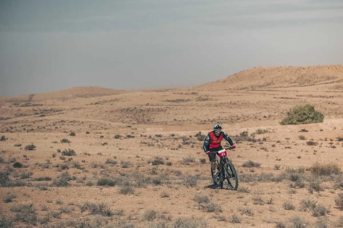 Tembaine Desert Rally 2025, prima tappa: vento contrario e batterie al limite verso Ksar Ghilane (75)