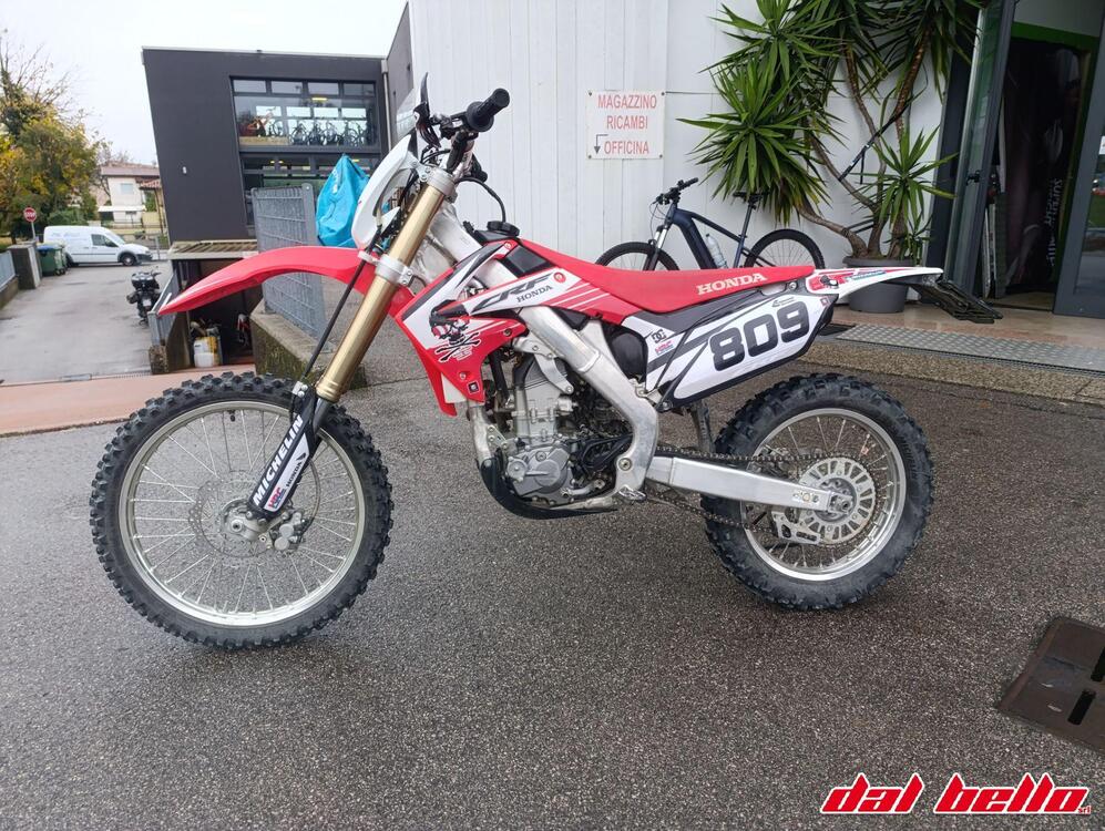 HM CRE F 300 R (2012 - 13) (3)