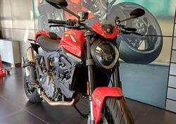 Ducati Monster 937 + (2021 - 25) usata