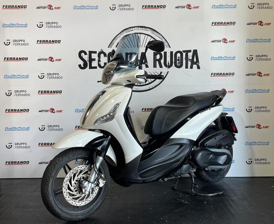 Piaggio Beverly 350 ABS (2016 - 20) (4)