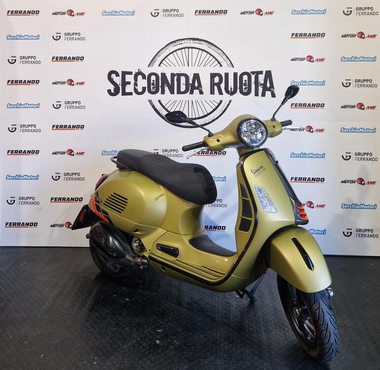 Vespa GTS 310 Supersport (2025) (4)
