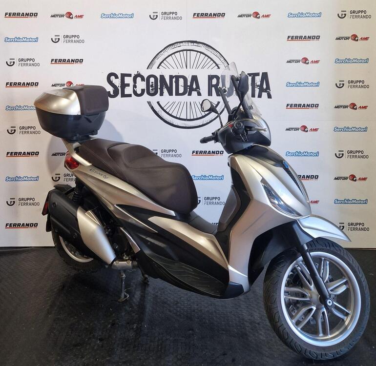 Piaggio Beverly 400 ABS-ASR (2021 - 24) (4)
