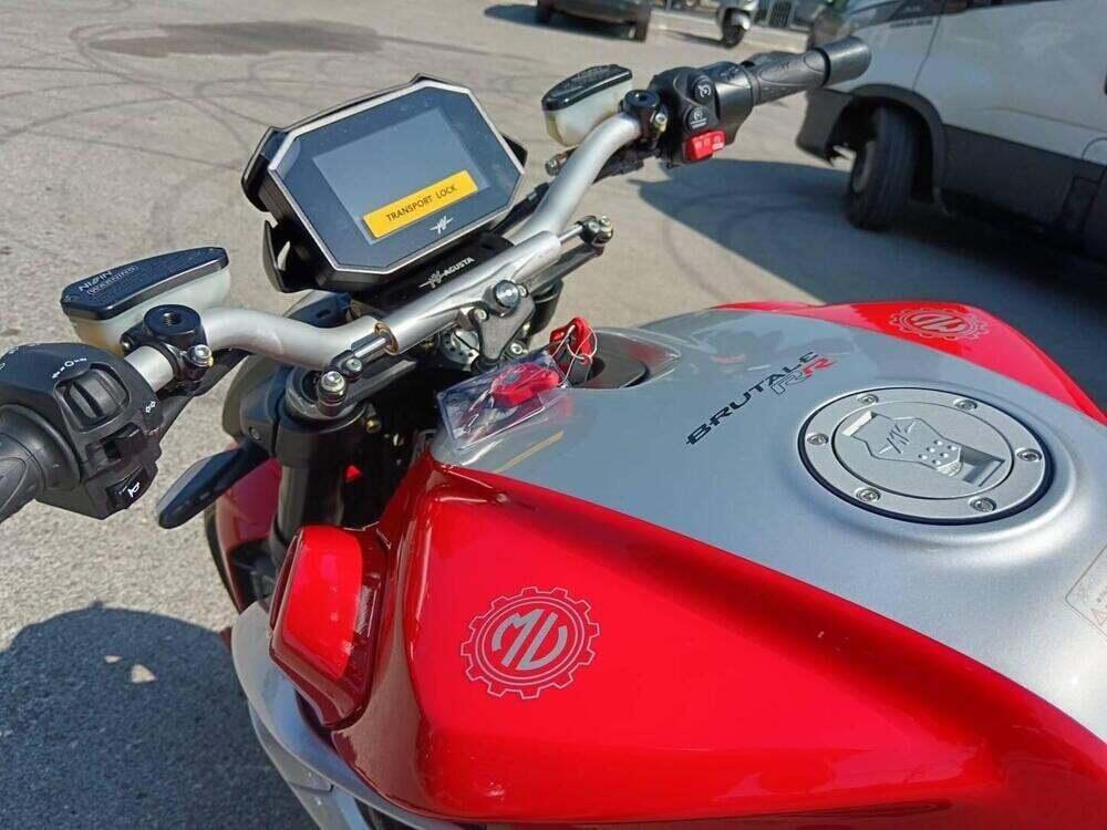 MV Agusta Brutale 800 RR Ottantesimo (2025) (5)