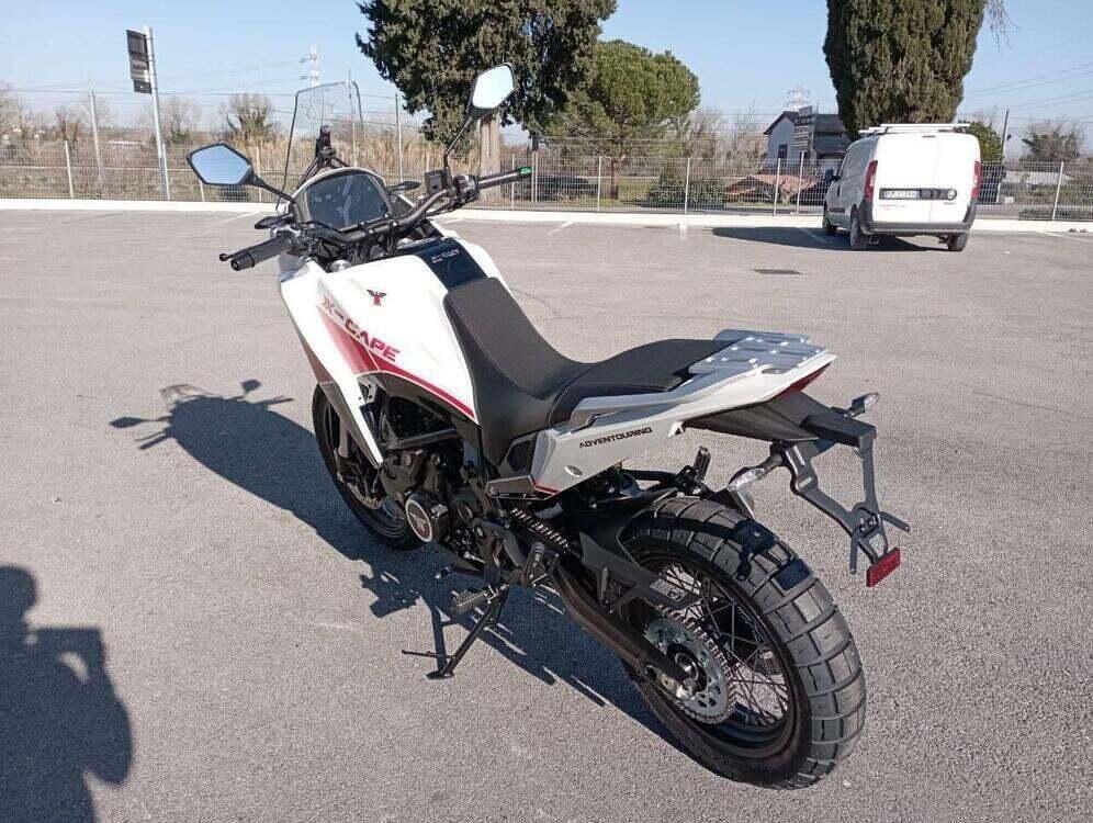 Moto Morini X-Cape 650 (2021 - 25) (3)