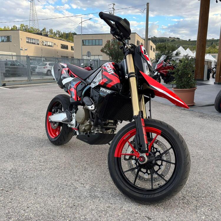 Ducati Hypermotard 698 Mono RVE (2024 - 25) (2)