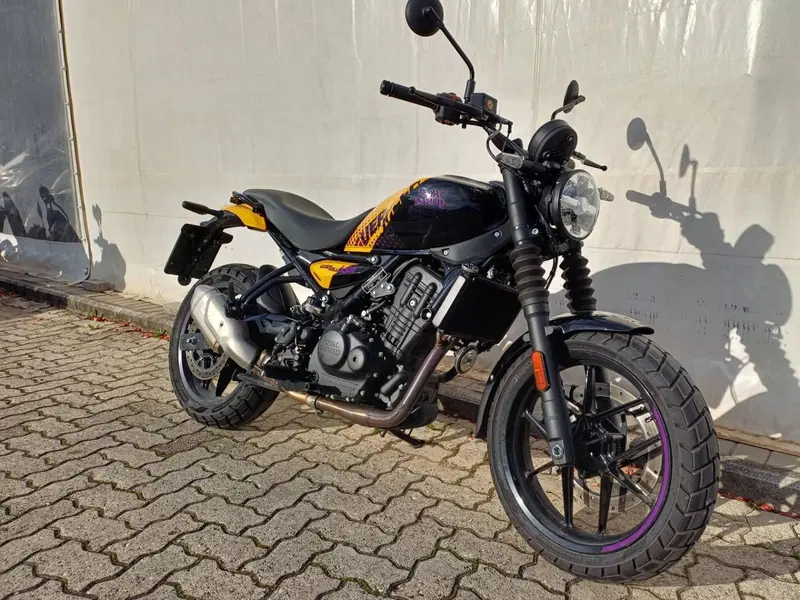 Royal Enfield Guerrilla 450 (2024 - 26) (12)