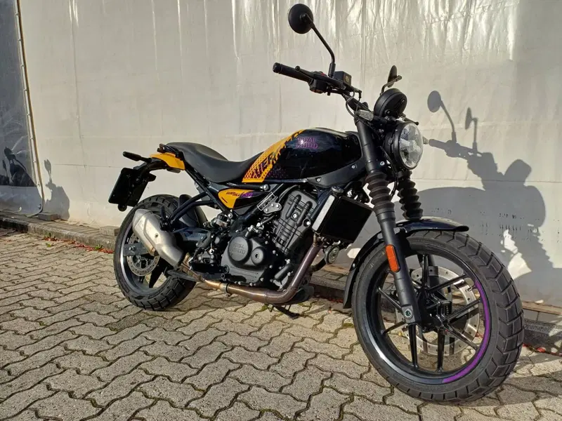 Royal Enfield Guerrilla 450 (2024 - 26) (13)
