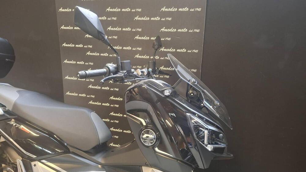 QJ Motor ATR 125 (2025) (3)