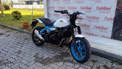 Royal Enfield Guerrilla 450 (2024 - 26) usata