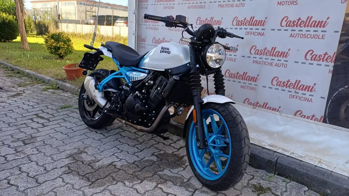 Royal Enfield Guerrilla 450 (2024 - 26) (13)
