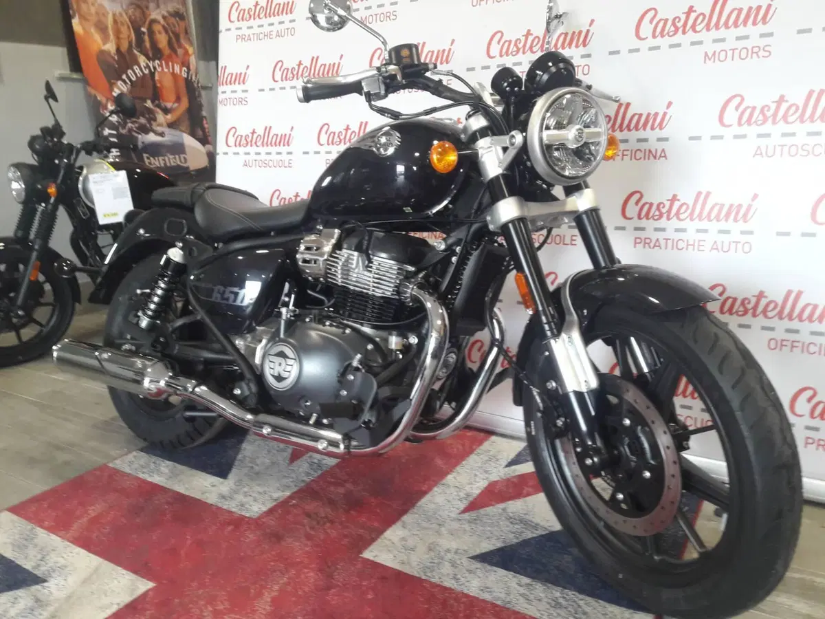 Royal Enfield Super Meteor 650 (2023 - 26)