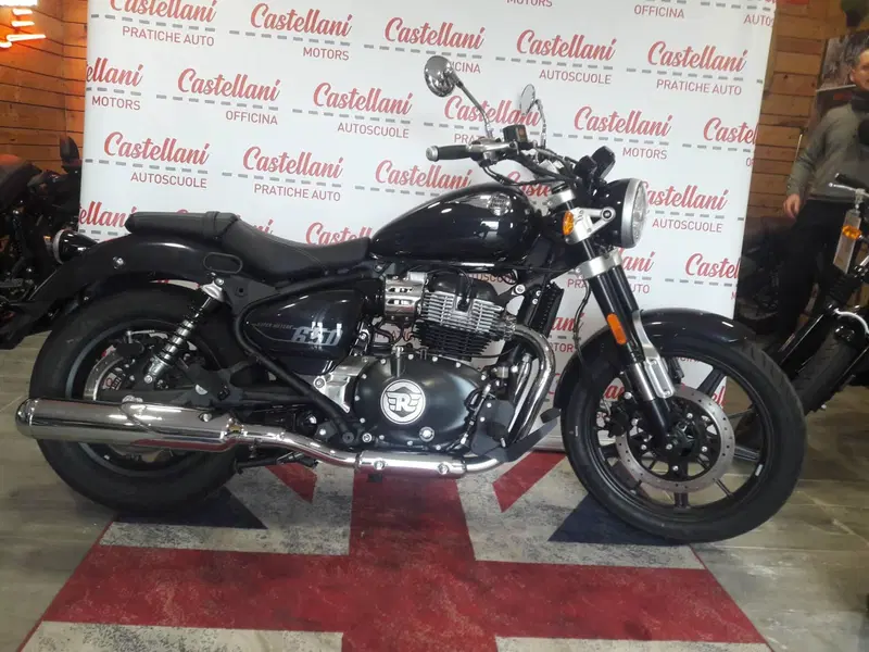 Royal Enfield Super Meteor 650 (2023 - 26) (6)