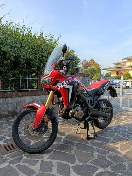 Honda Africa Twin CRF 1000L ABS Travel Edition (2016 - 17) (2)