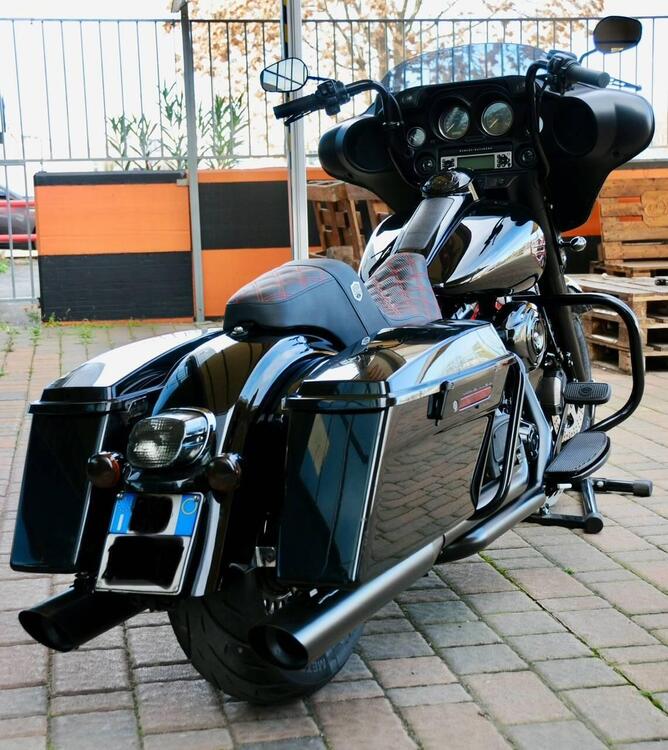 Harley-Davidson 1584 Street Glide (2008 - 10) - FLHX (3)