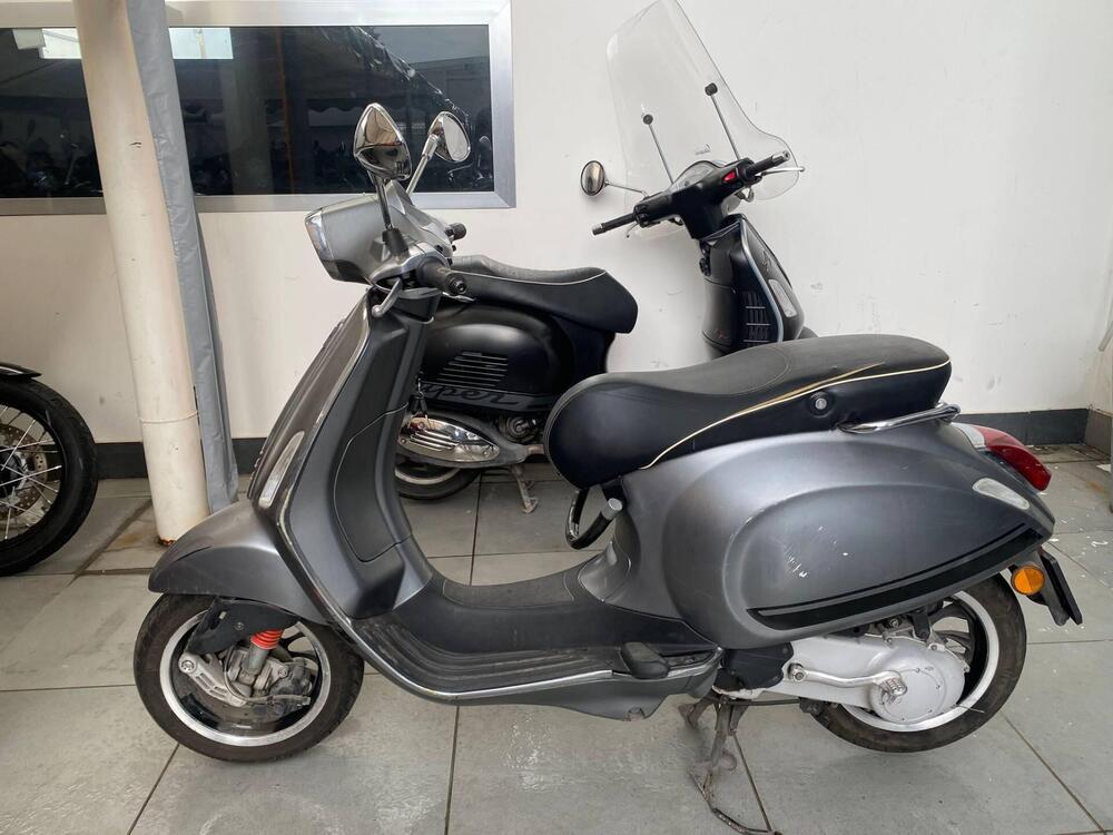 Vespa Sprint 50 (2021 - 24) (2)
