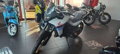 Honda Transalp XL750 (2025) nuova