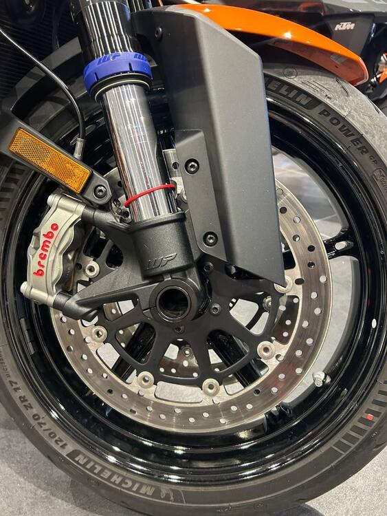 KTM 1390 Super Duke R EVO (2024 - 26) (3)