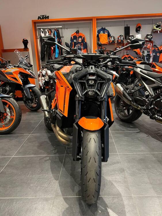 KTM 1390 Super Duke R EVO (2024 - 26) (2)