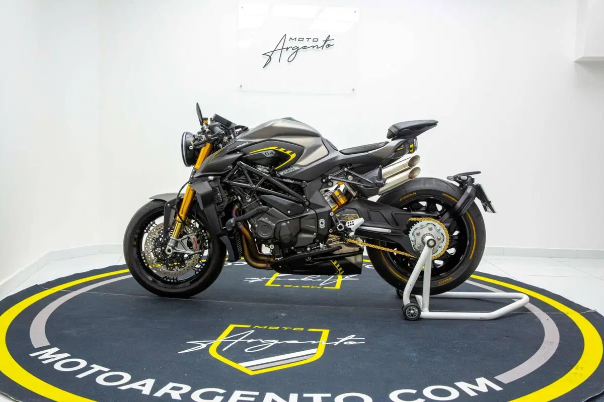 MV Agusta Rush 1000 (2021 - 22) (8)