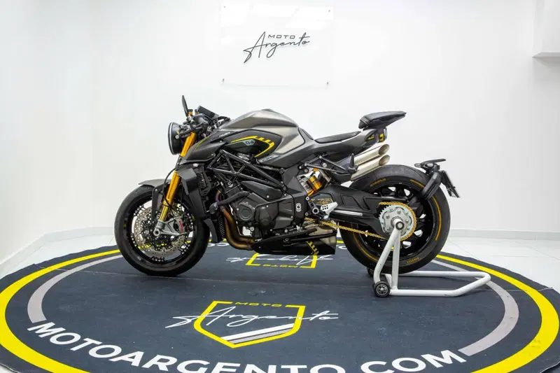 MV Agusta Rush 1000 (2021 - 22) (8)