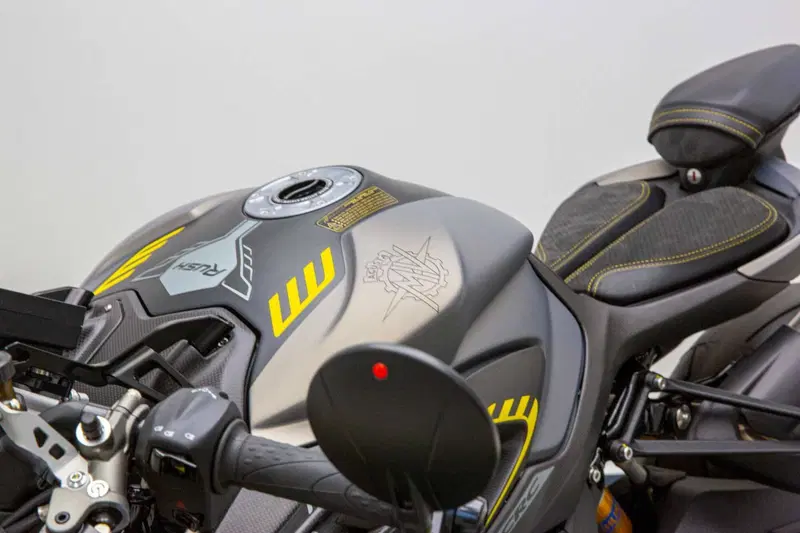 MV Agusta Rush 1000 (2021 - 22) (12)