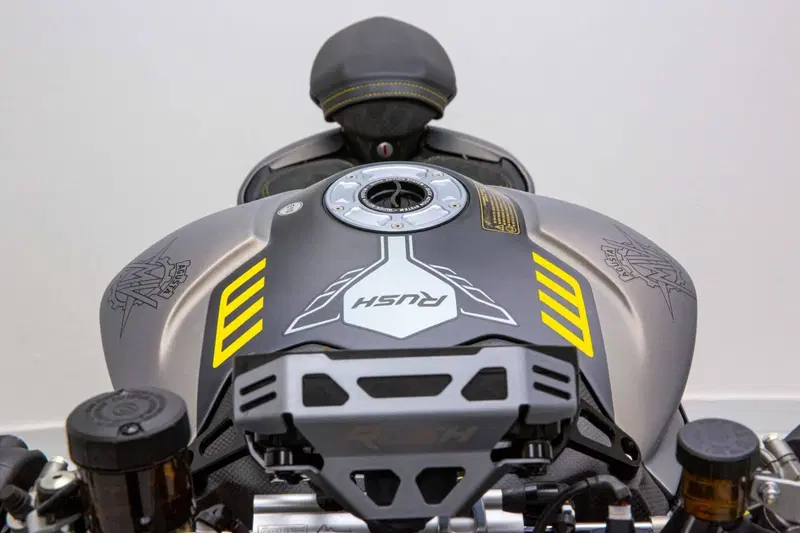 MV Agusta Rush 1000 (2021 - 22) (16)