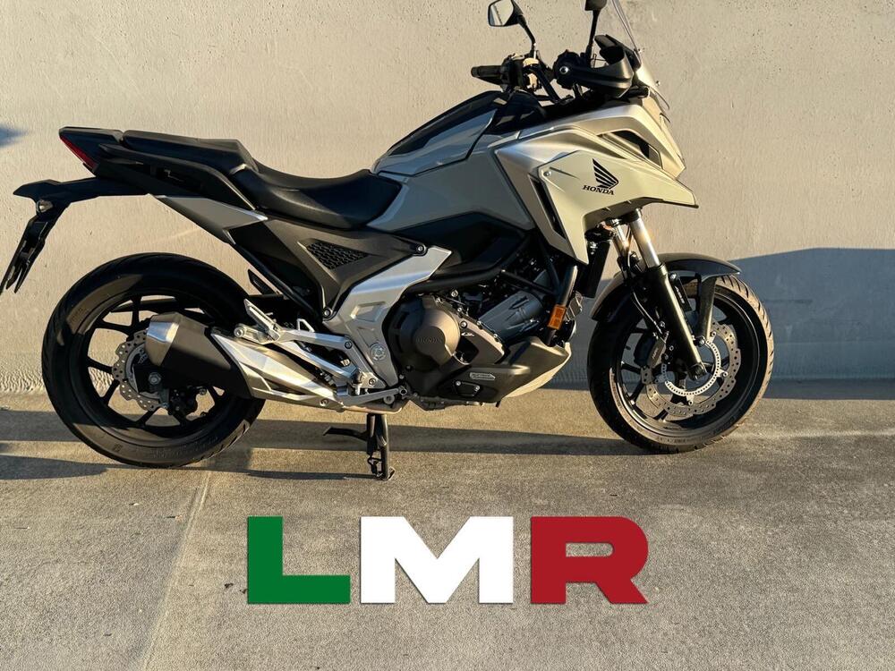 Honda NC 750 X DCT (2025)