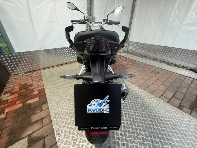 Bmw R 1200 R (2017 - 18) (9)