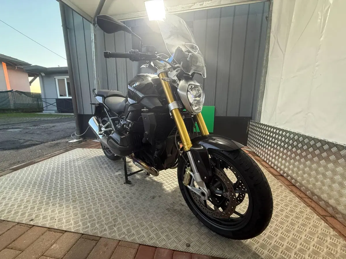 Bmw R 1200 R (2017 - 18) (18)