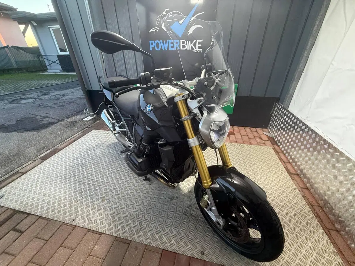 Bmw R 1200 R (2017 - 18) (19)