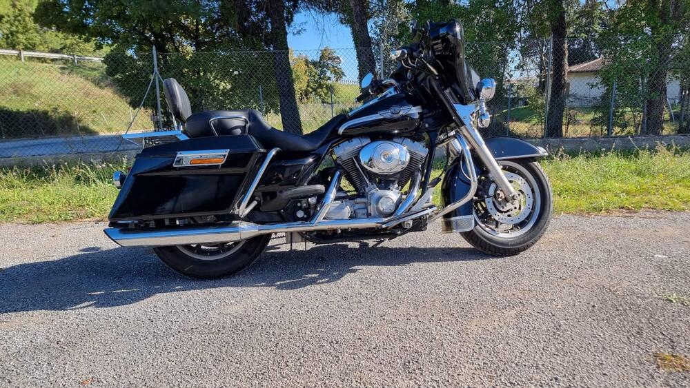 Harley-Davidson 1450 Electra Glide Standard (2001 - 03) - FLHT (2)