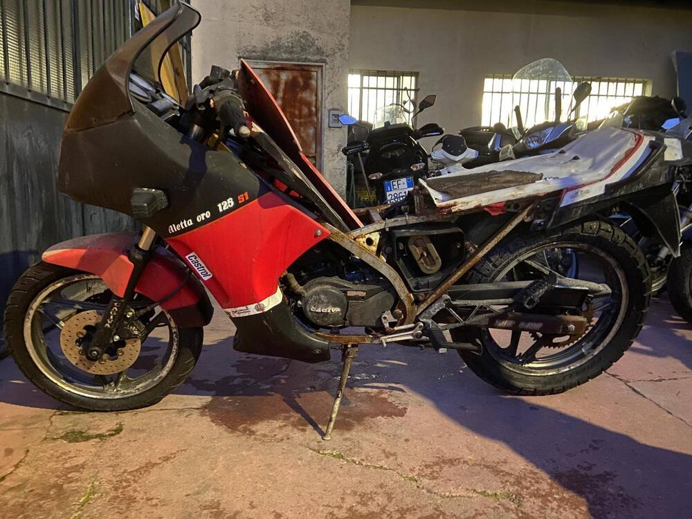 Cagiva aletta oro 125 (3)