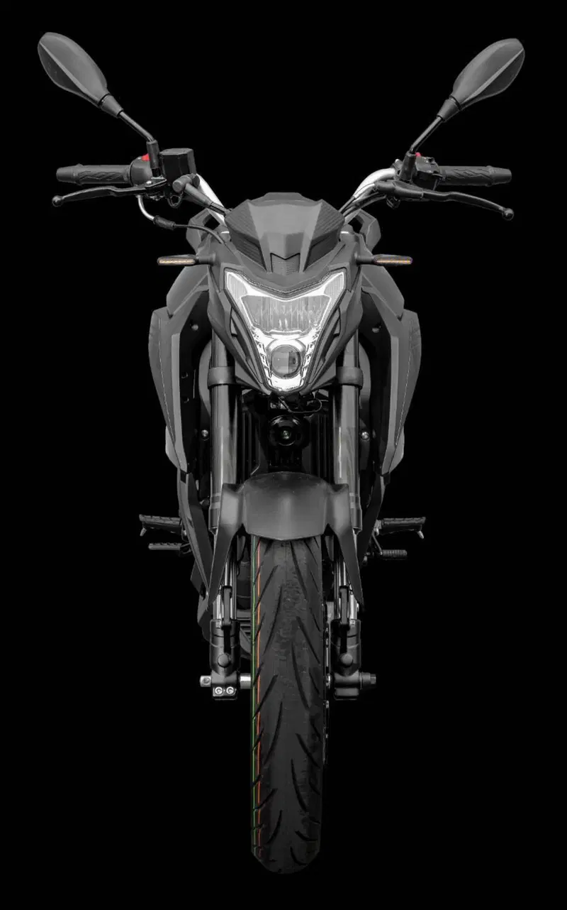 Cyclone Battlo 5S (2025 - 26) (7)