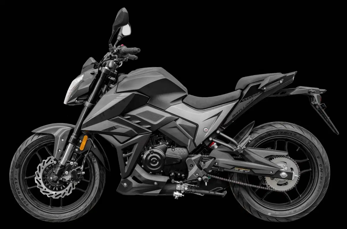 Cyclone Battlo 5S (2025 - 26) (8)