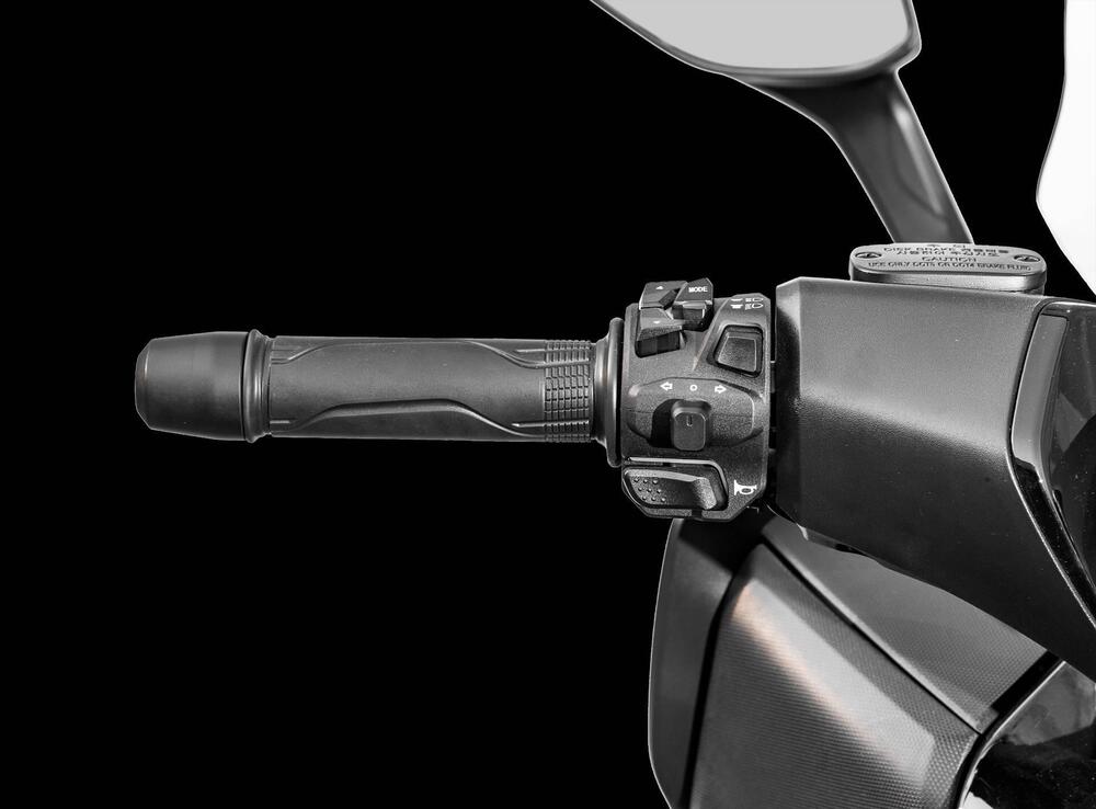 Cyclone RT3S (2025) (4)