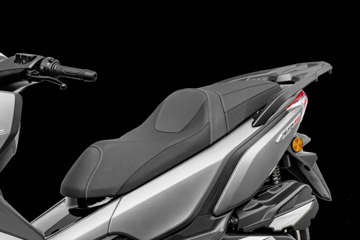 Cyclone RT3S (2025 - 26) (14)