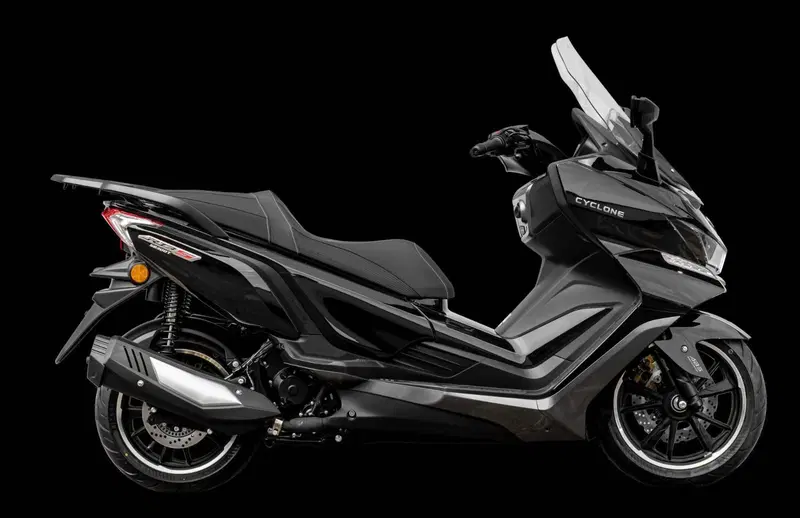 Cyclone RT3S (2025 - 26) (19)