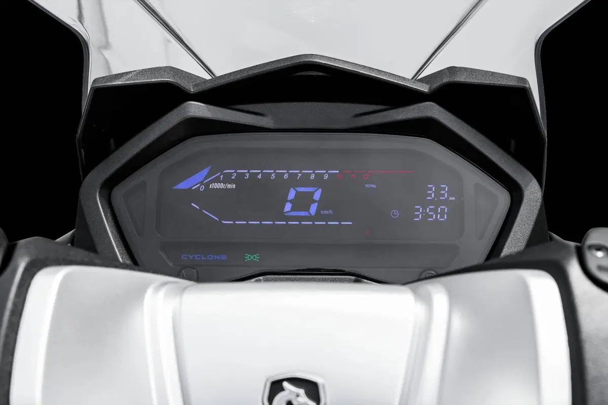 Cyclone RT1 (2025 - 26) (11)