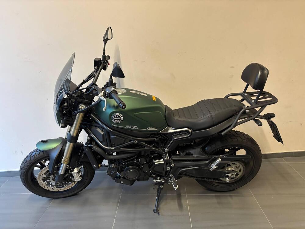 Benelli Leoncino 800 (2022 - 25)